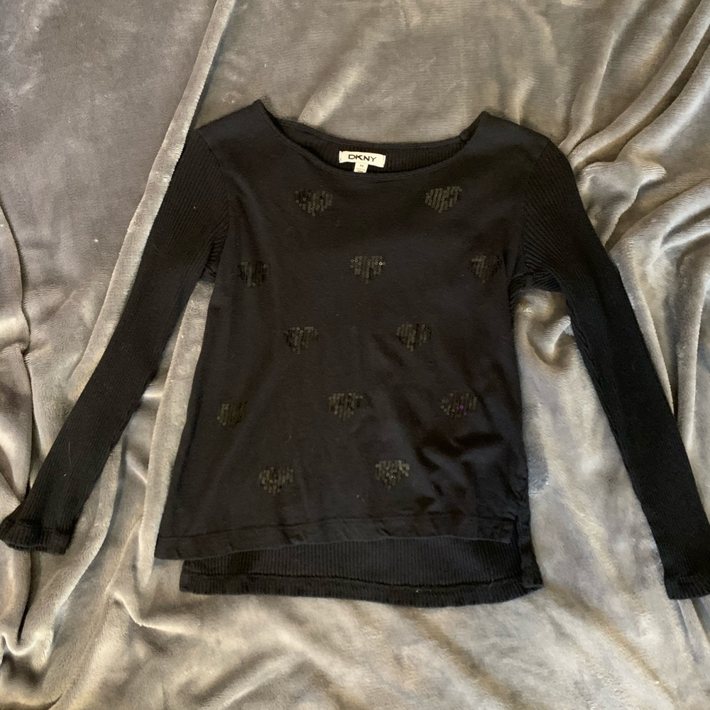 DKNY long sleeve tee.